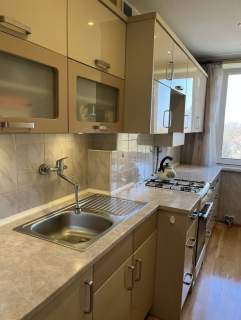 47 m 2 pokoje 3 piętro balkon