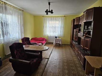 Dom 150 m2 działka 700m2, stodoła 300 m2, dz 600 m