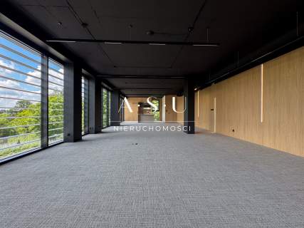 Nowoczesne biuro 130 m2