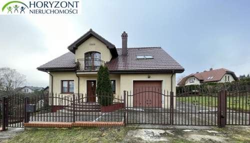 Piękny dom z ogrodem w centrum Żukowa