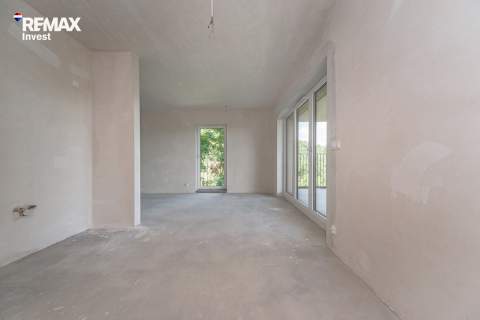 Duże mieszkanie z loggią i balkonem