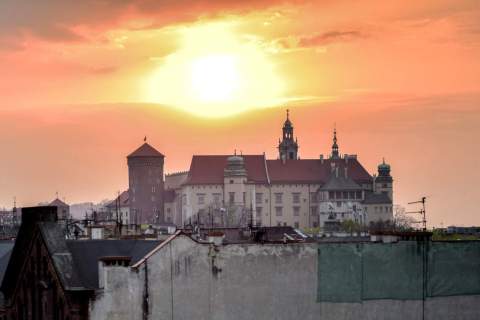 APARTAMENT Z PANORAMĄ NA MIASTO - MIODOWA