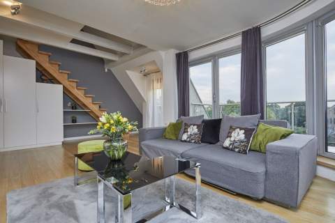 APARTAMENT Z WIDOKIEM NA PANORAMĘ MIASTA - MIODOWA