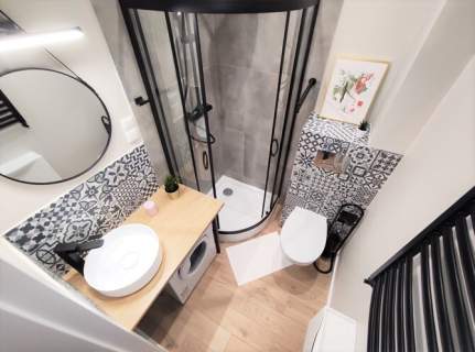 Studio przy Manufakturze z antresolą, Legionów 80