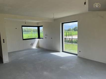 DOM 133 m2 BLISKO SKAWINY