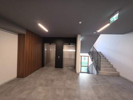 2 POKOJE /45m2 z DUŻYM TARASEM 13m2 / GARAŻ/ KOMÓRKA 4,5m2