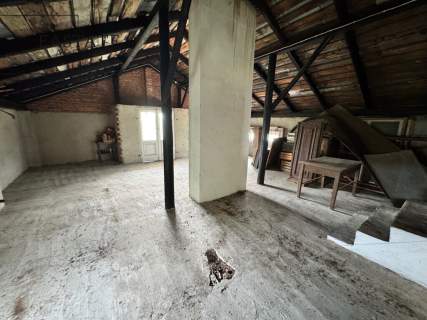 Na sprzedaż przestronny dom 280 m na działce 0,9 ha Świdno,...