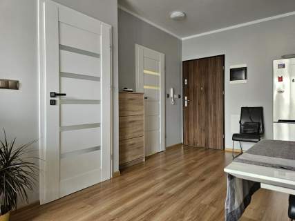 2 pokoje balkon 1 piętro winda Jagodno Krzyki Wroc