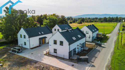 Nowoczesny, bliźniak w stanie deweloperskim- Ligota