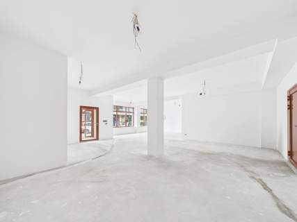 Nowy lokal 107 m   Nowy Targ