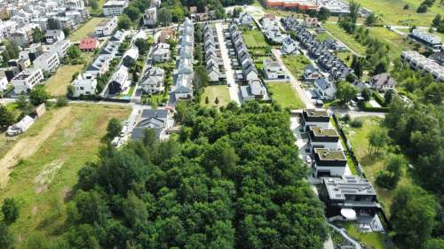 Bronowice ul. Stelmachów atrakcyjna centrum miasta
