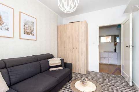 ul. Szamotulska, 2 pokoje, balkon, m.postojowe