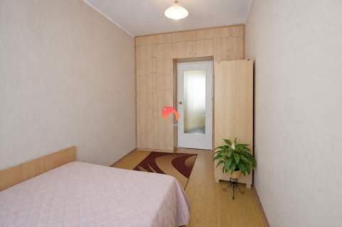4 POKOJE, BALKON, PIWNICA 73,7m2 2 PIĘTRO 