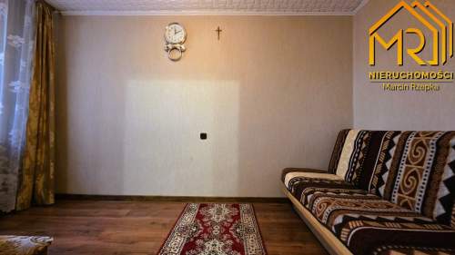 Mieszkanie na I piętrze naprzeciw C.H. MAX