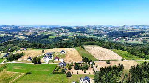 Działka budowlana z panoramicznym widokiem na Beskidy