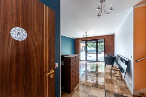 Gotowy biznes/ Ursynów/ 570 M2/ 19 P0K0I/ BISTRO