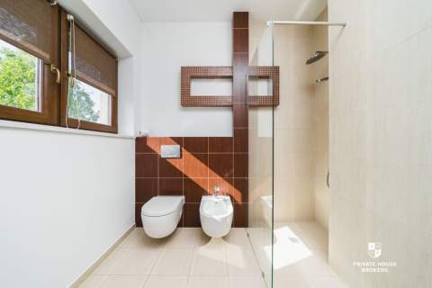 Nowoczesny 242m2 dom 6 pok Kuźnicy Kołłątajowskiej