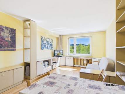 2 pokoje 53 m , balkon, Barwinek Kielce