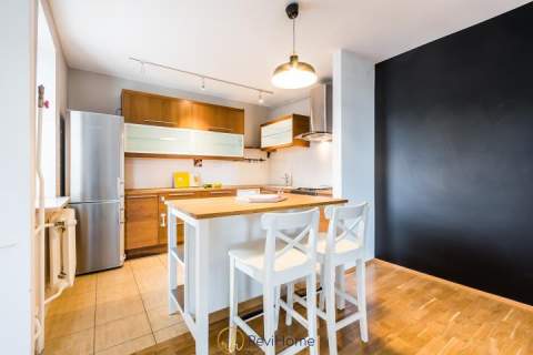 Do wynajęcia 4 pok Muranów Balkon Piwnica Garaż