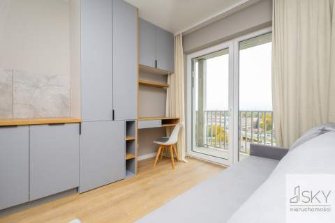 Hallera - kawalerka dla studenta z balkonem