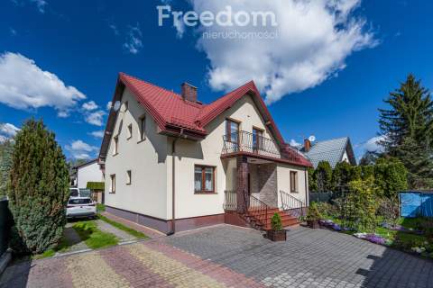 Dom 214m w Halinowie na sprzedaż