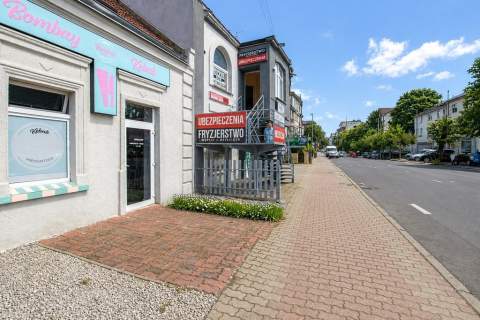Lokal użytkowy i mieszkanie centrum Kostrzyn Wlkp.
