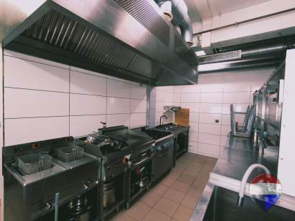 NA SPRZEDAŻ BUDYNEK z lokalem gastronomicznym, PUB, kręgielnia