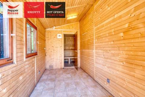 Dom wolnostojący w środku lasu 235m2 basen, sauna