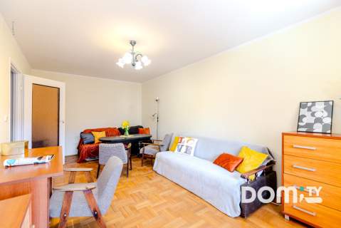 Komfortowe 2 pokoje, balkon, nowa duża kuchnia