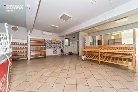 Lokal inwestycyjny usługowo - handlowy z dochodem