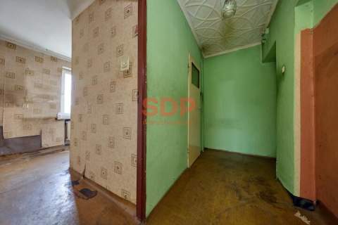 Sosnowiec - Bór Do remontu Spokojna okolica 42,45m2 piwnica