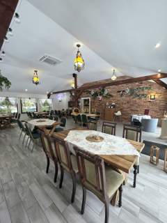 Restauracja, altana, mieszkanie, działka pod inwe