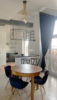 100 m2 na poddaszu 1998r balkon klimatyzacja