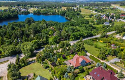 Wyjątkowy dom z ogrodem blisko jeziora i lasu