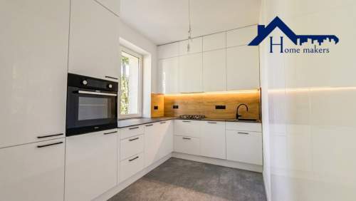Do wprowadzenia Kamienica Studio Kolej