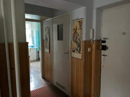 Sprzedam mieszkanie 3-pokojowe z balkonem 63 m