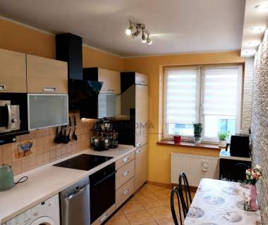 4-pokoje/76,9 m /klimatyzacja/balkon/parking