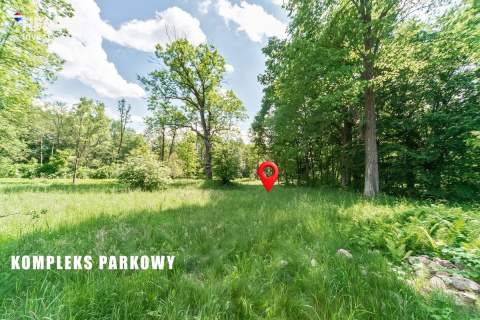 Zespół dworsko-parkowy Kołłątajówka 1,5 HA