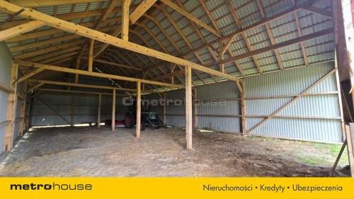 5,40ha Idealne na stadninę agroturystykę Fermę