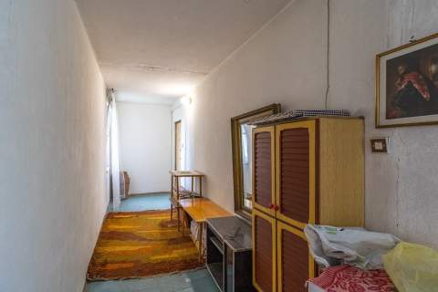 2 pokoje z balkonem na Bałutach   pod remont
