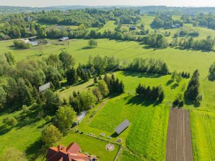 Klimatyczny dom wśród zieleni 9700 m Chronów