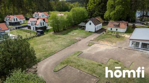 Działka pod inwestycję z prywatną plażą i pomostem