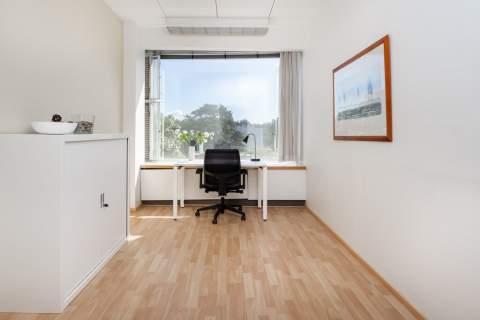 profesjonalny adres firmy w Regus Equal Park
