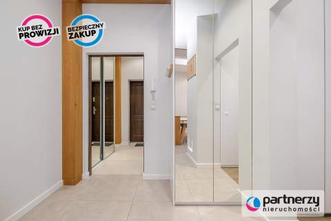 Modny apartament w centrum Gdyni, do wprowadzenia