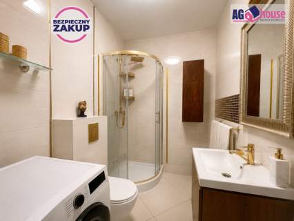 apartament z balkonem Czwarty Żagiel garaż
