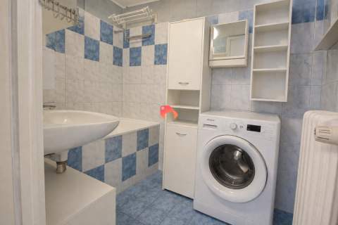 4 POKOJE, BALKON, PIWNICA 73,7m2 2 PIĘTRO 