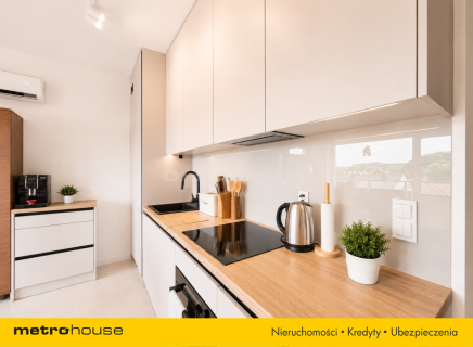 Dwupoziomowy apartament z garażem