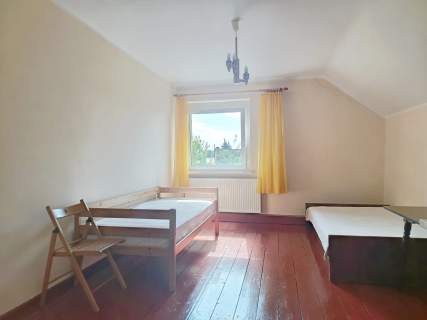 Sprzedam dom z pomieszczeniami gospodarczymi 72m2, 175 m2