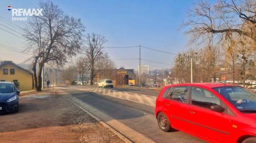 Doskonała Lokalizacja, Świetna Widoczność