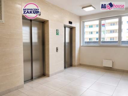 apartament z balkonem Czwarty Żagiel garaż